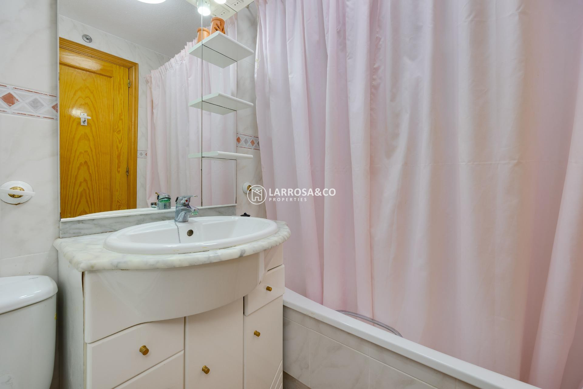 Herverkoop - Ground floor apartment - Torrevieja - Los Locos Beach