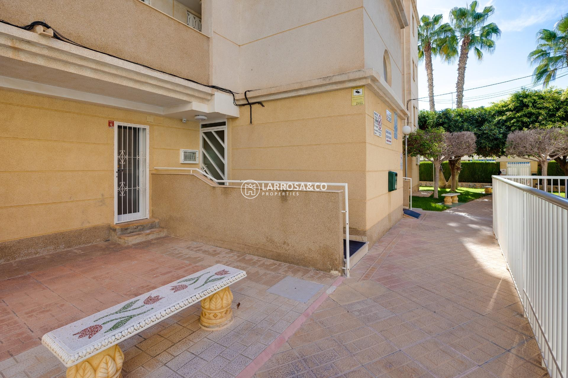 Herverkoop - Ground floor apartment - Torrevieja - Los Locos Beach