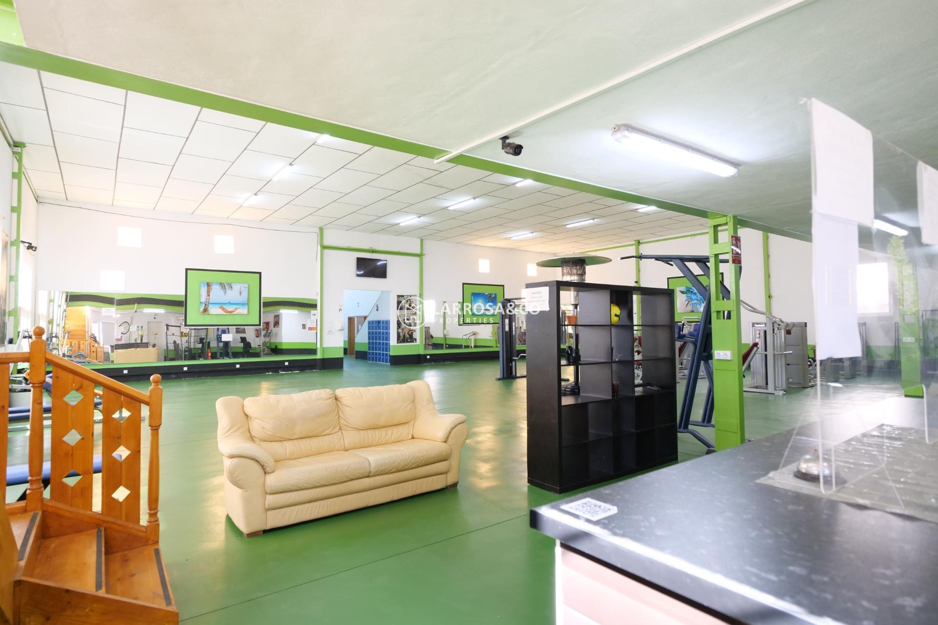 Herverkoop - Industrial Field - Almoradí