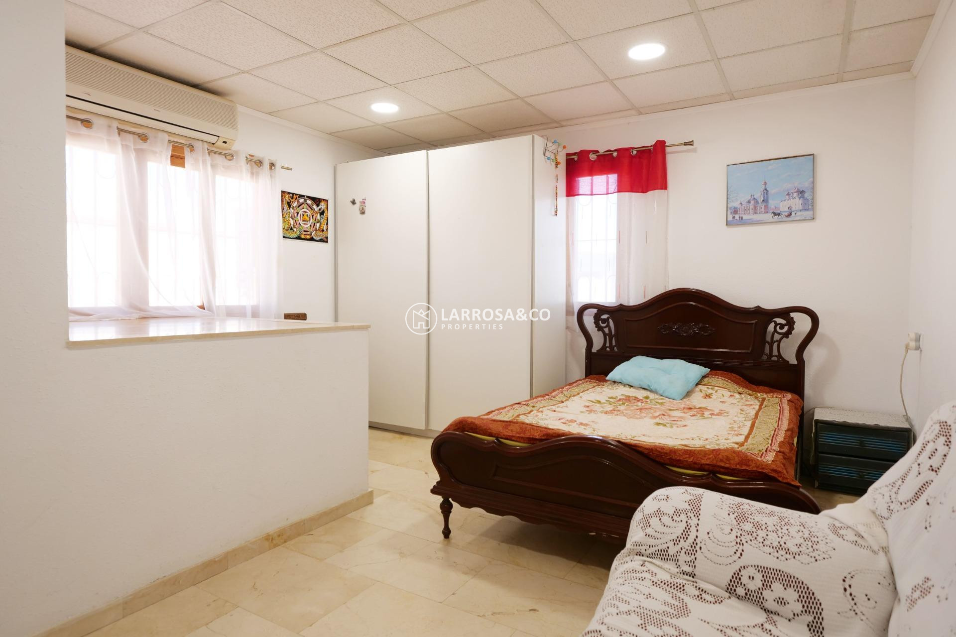 Herverkoop - Industrial Field - Almoradí