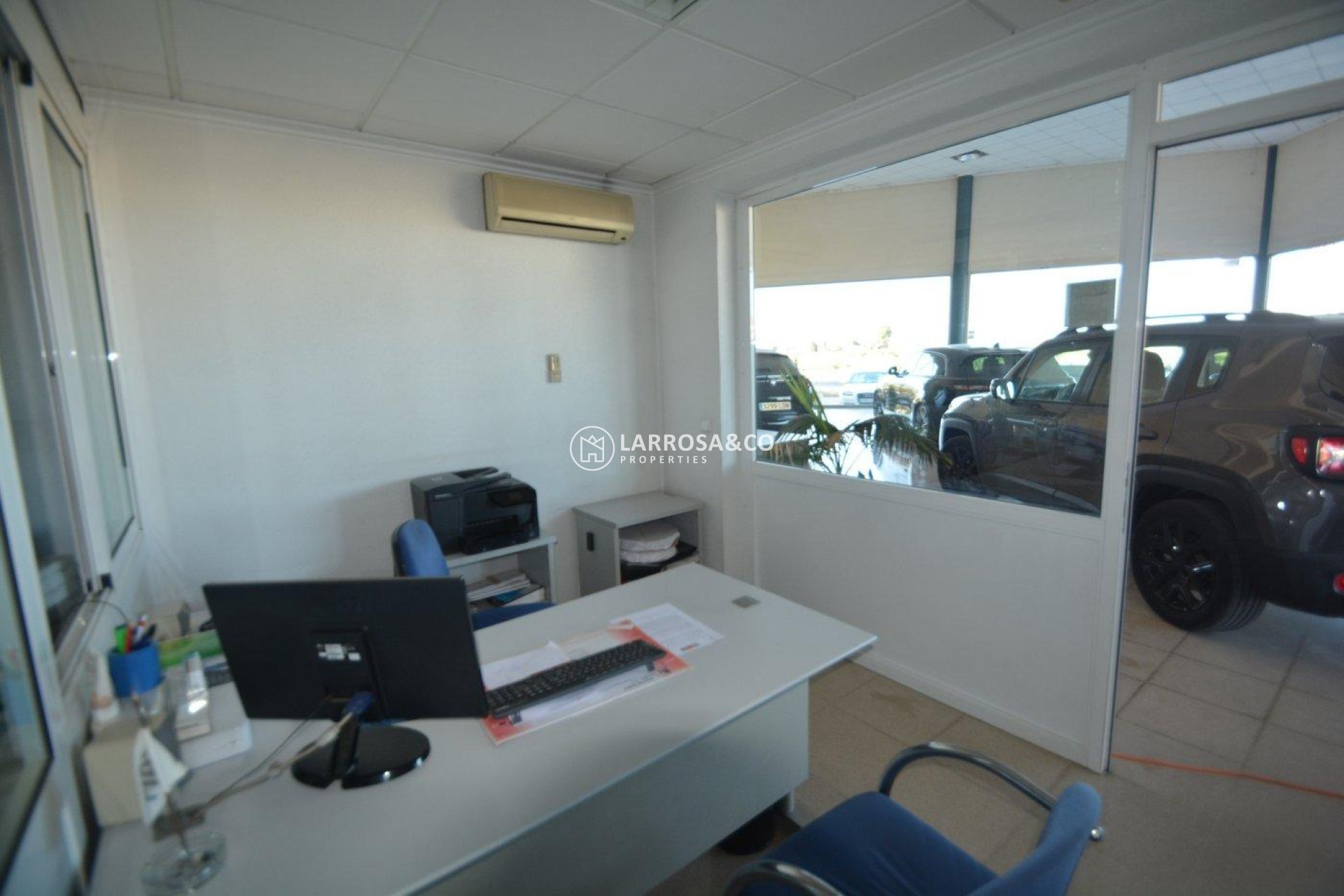 Herverkoop - Industrial Field - Orihuela - Correntías Bajas