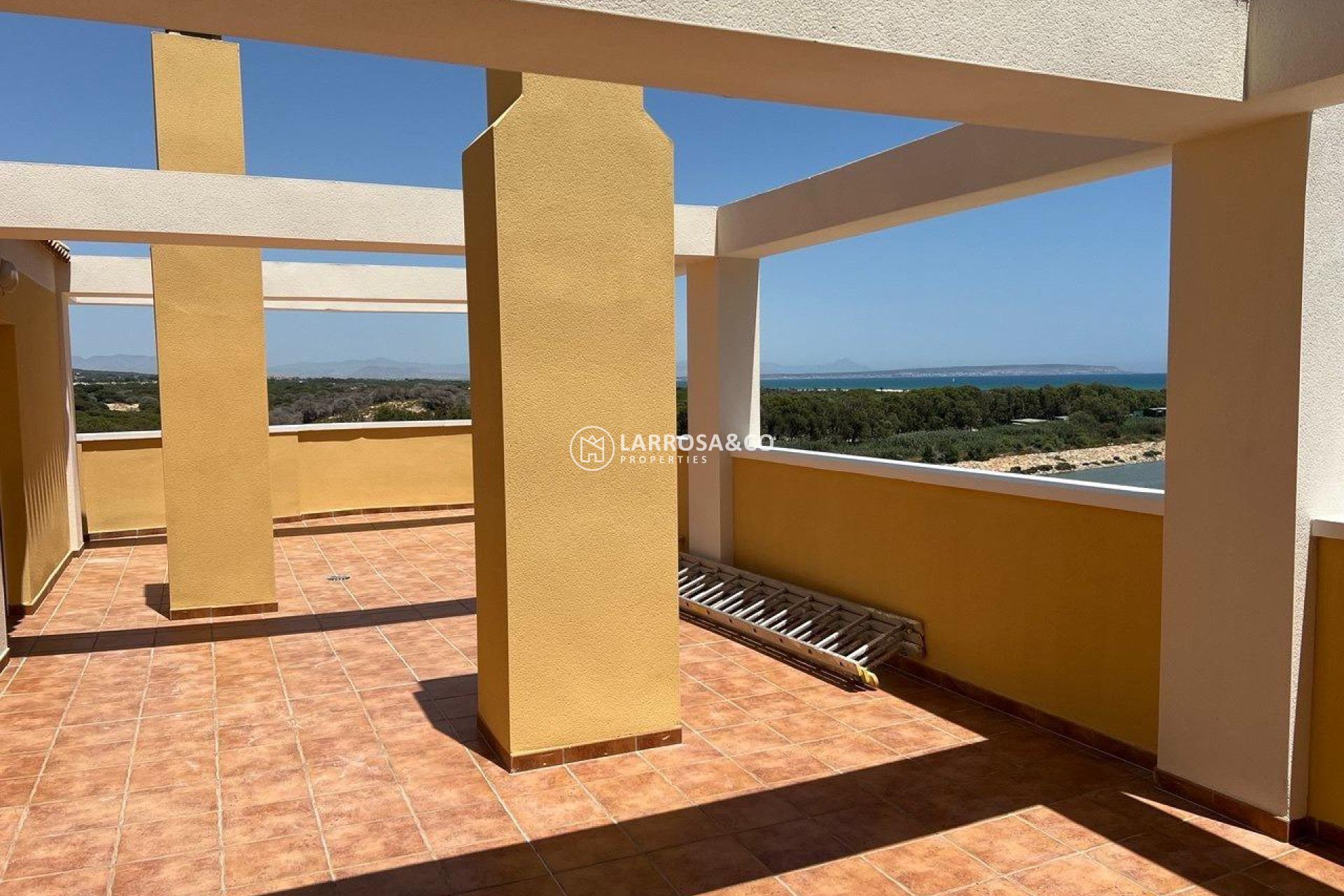 Herverkoop - Penthouse  - Guardamar del Segura - puerto deportivo