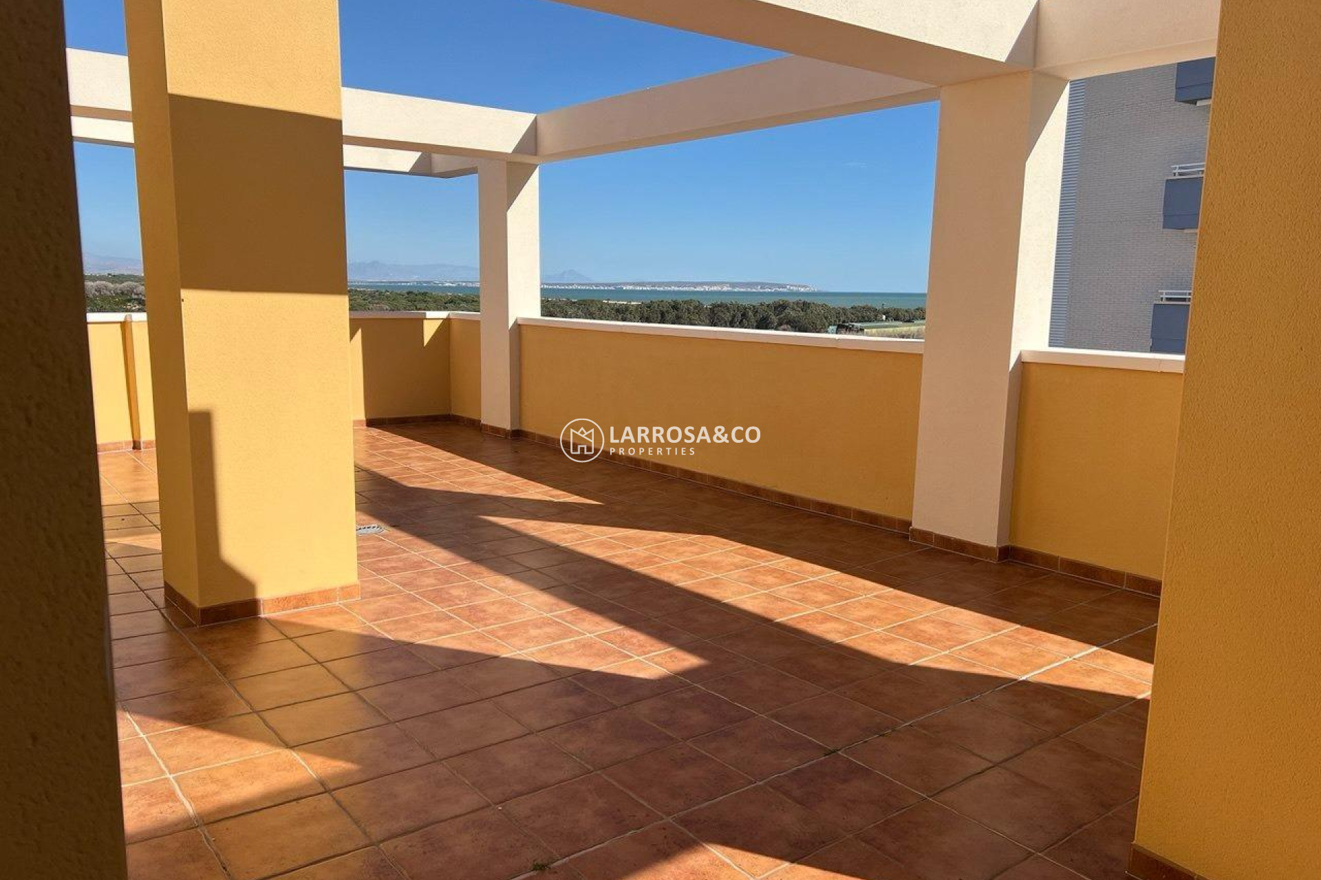 Herverkoop - Penthouse  - Guardamar del Segura - puerto deportivo