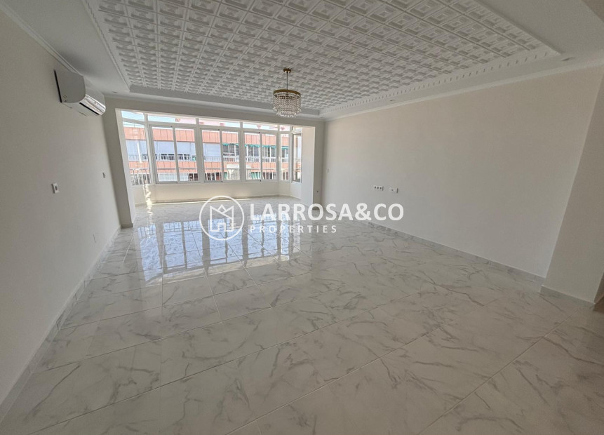 Herverkoop - Penthouse  - Torrevieja - Acequion