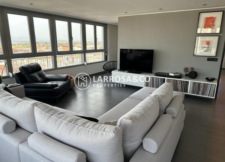 Herverkoop - Penthouse  - Torrevieja - El Acequión - Los Náufragos