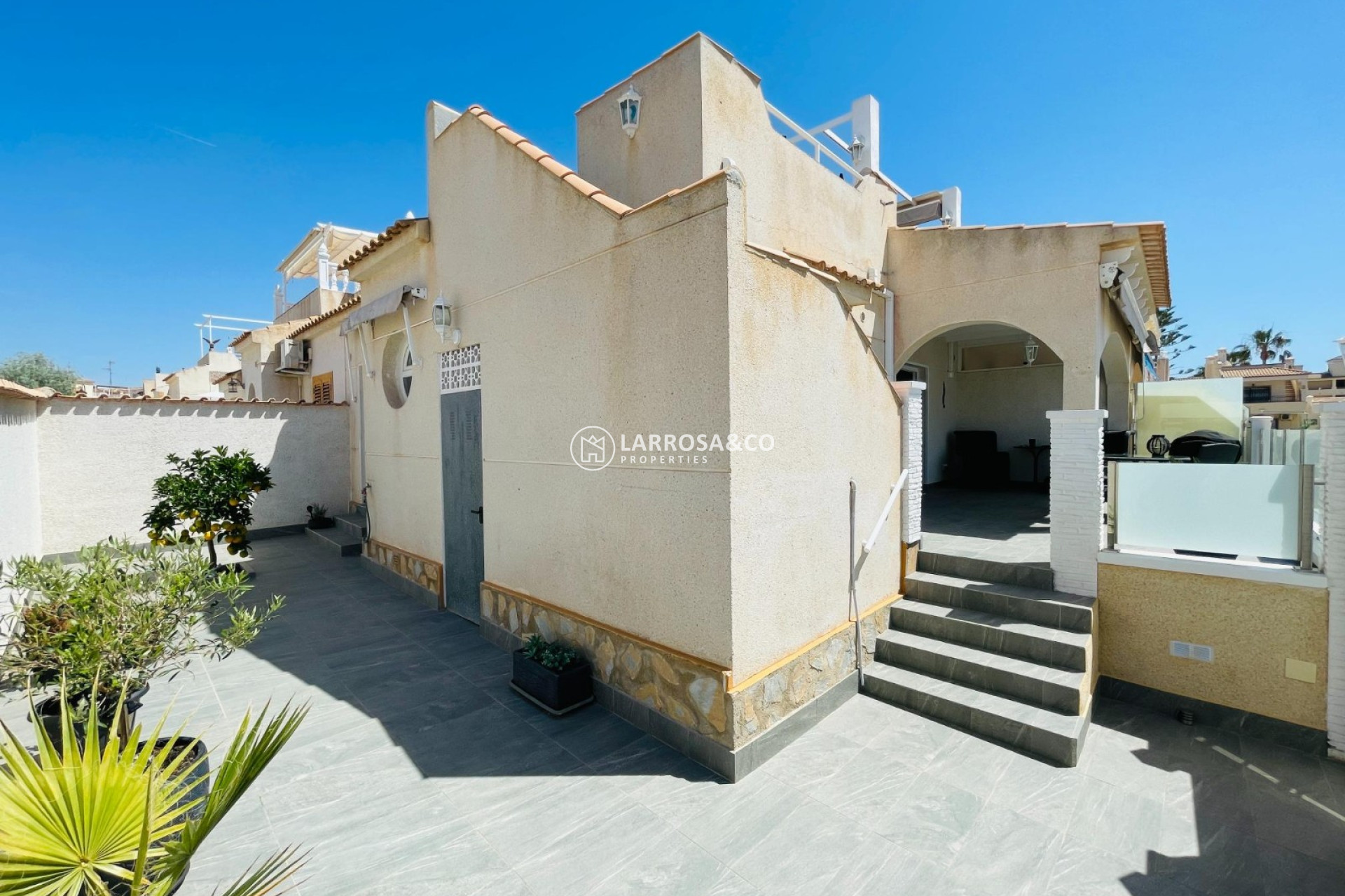 Herverkoop - Quatro house - Orihuela costa - Playa Flamenca