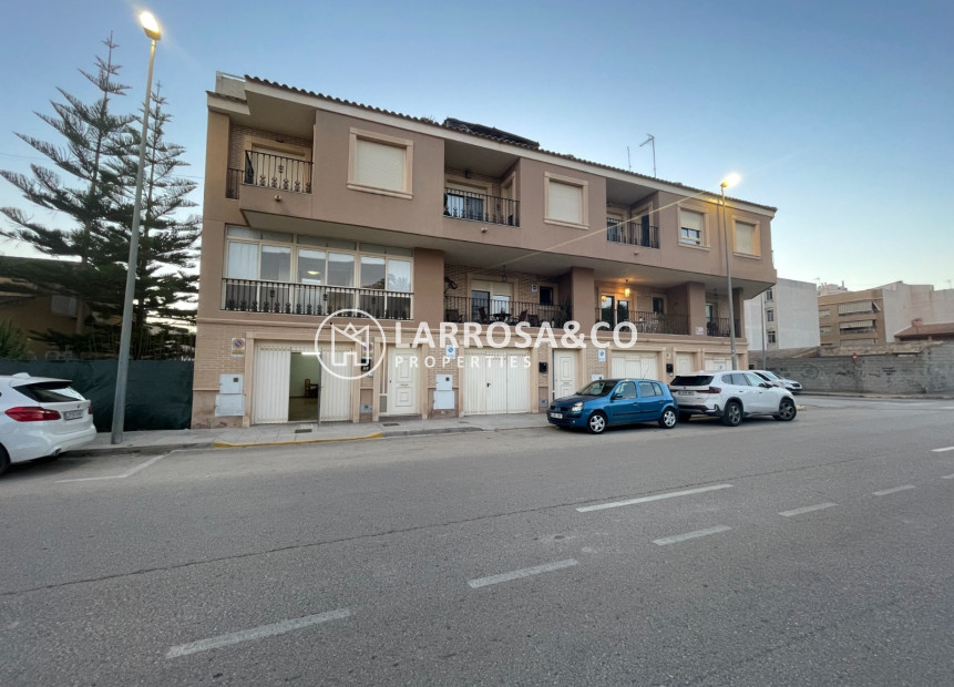 Herverkoop - Semi-detached house - Almoradí - Inland