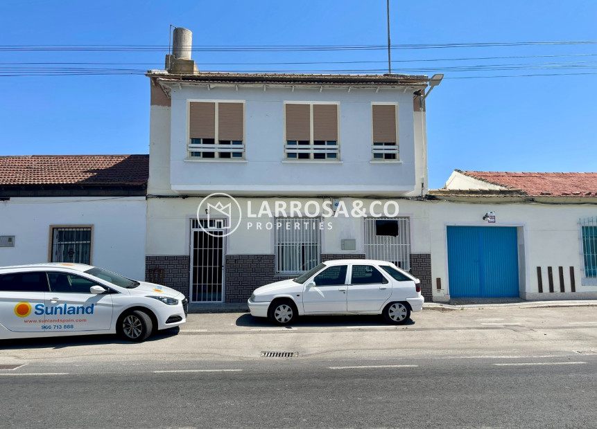 Herverkoop - Semi-detached house - Almoradí - Inland