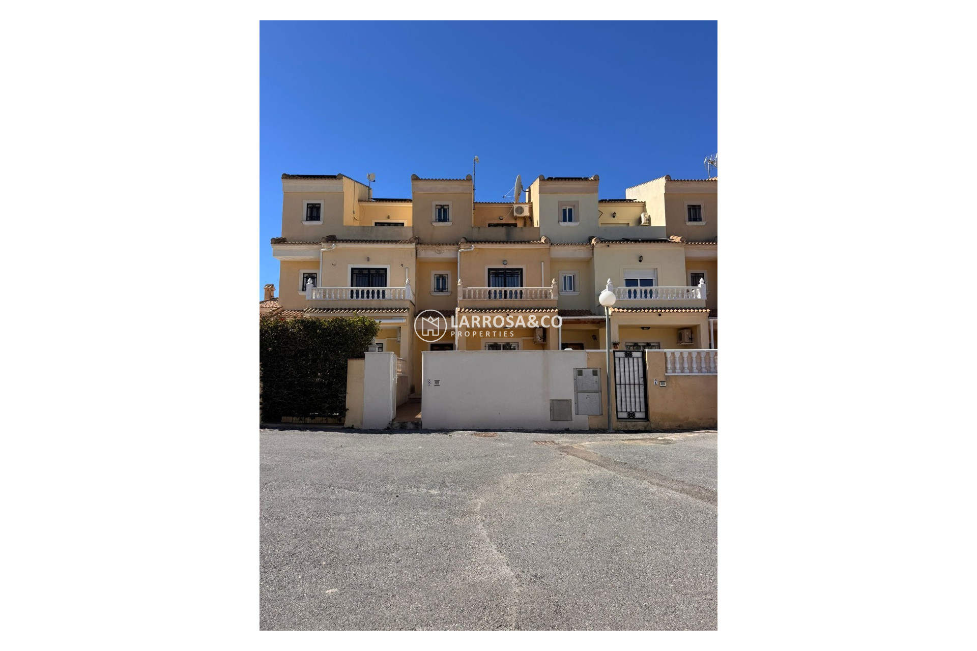 Herverkoop - Semi-detached house - Campoamor - Costa Blanca
