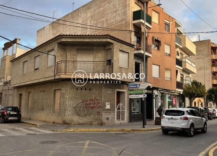 Herverkoop - Semi-detached house - Catral - Comunidad valenciana