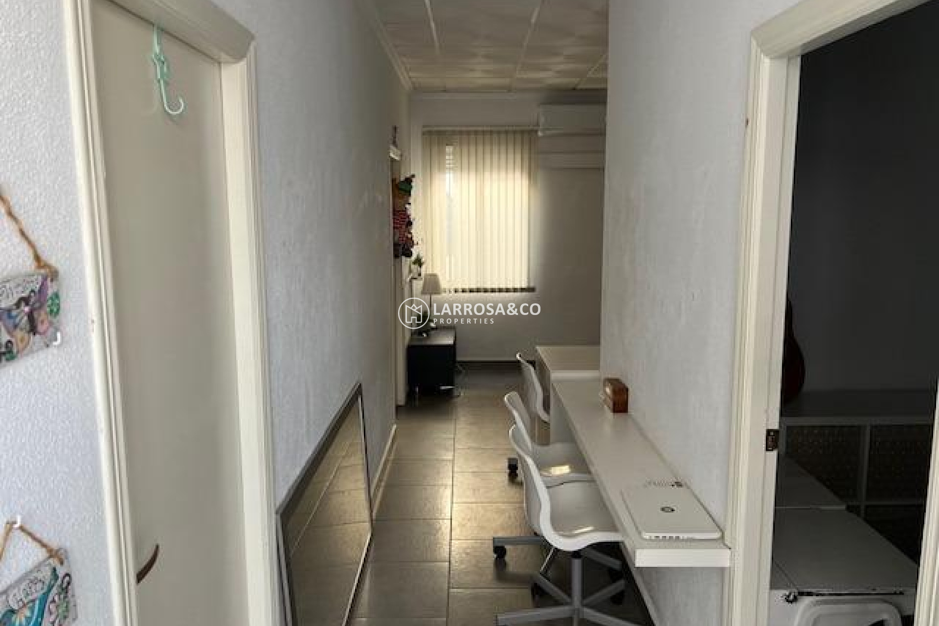 Herverkoop - Semi-detached house - Dolores - CENTRO