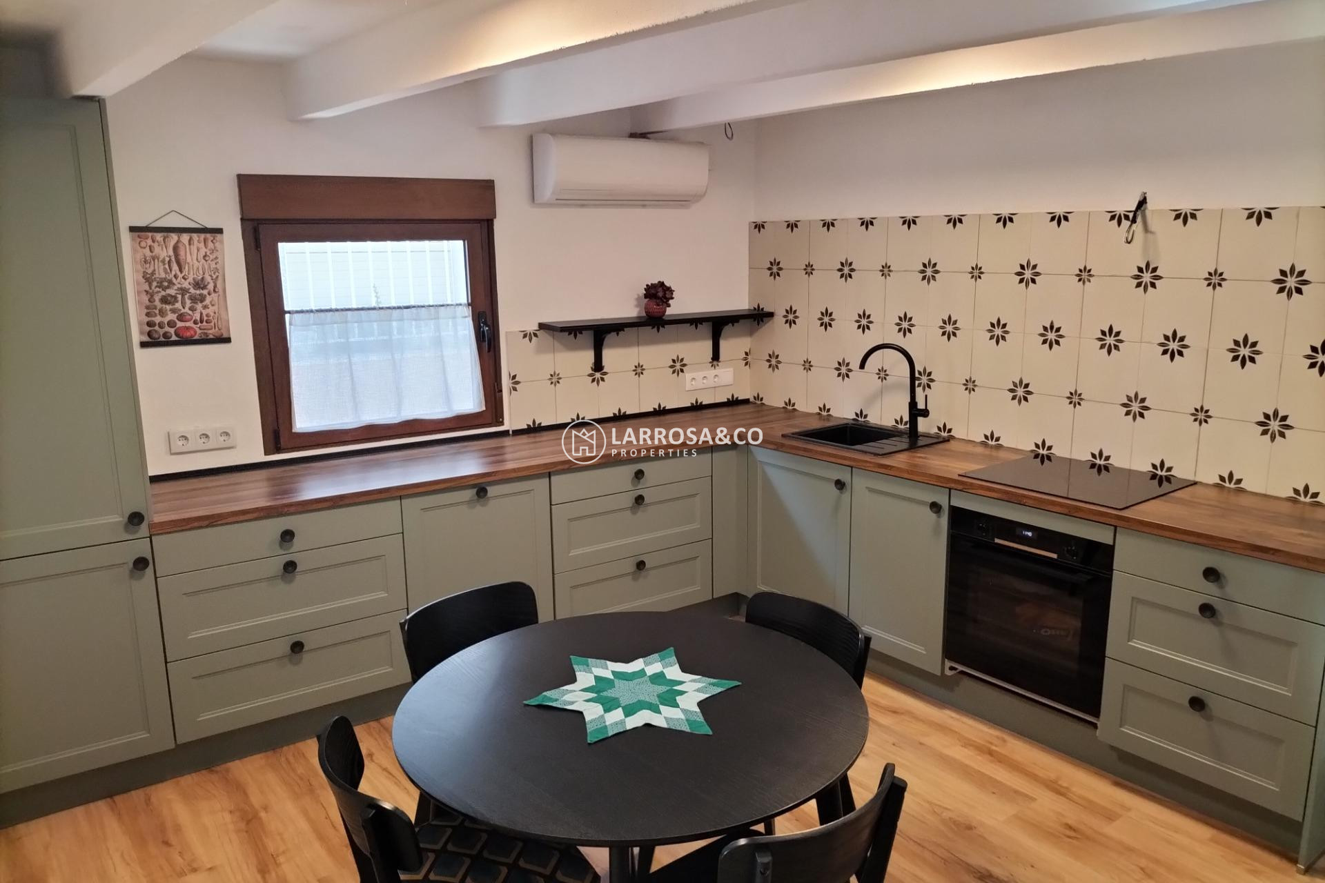 Herverkoop - Semi-detached house - Formentera del Segura - Centro