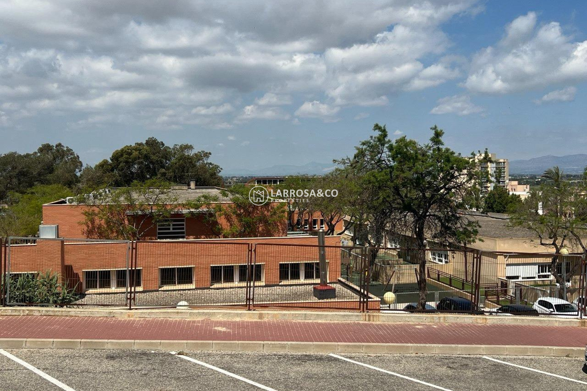 Herverkoop - Semi-detached house - Guardamar del Segura - Centro