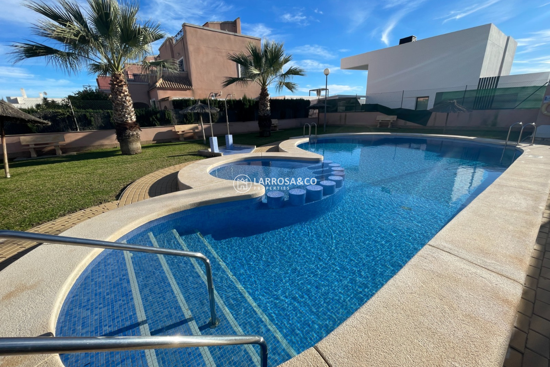 Herverkoop - Semi-detached house - Los Montesinos - Costa Blanca