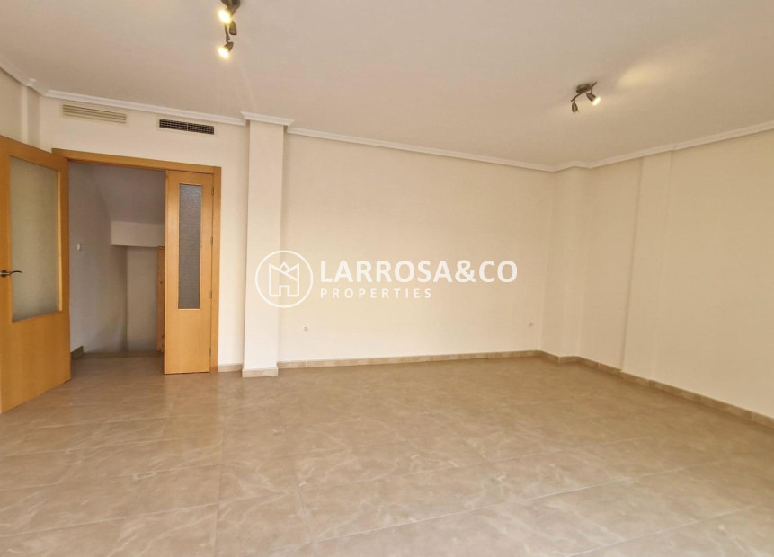 Herverkoop - Semi-detached house - Los Montesinos - La Herrada