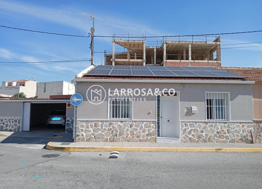 Herverkoop - Semi-detached house - Los Montesinos - PUEBLO CENTRO