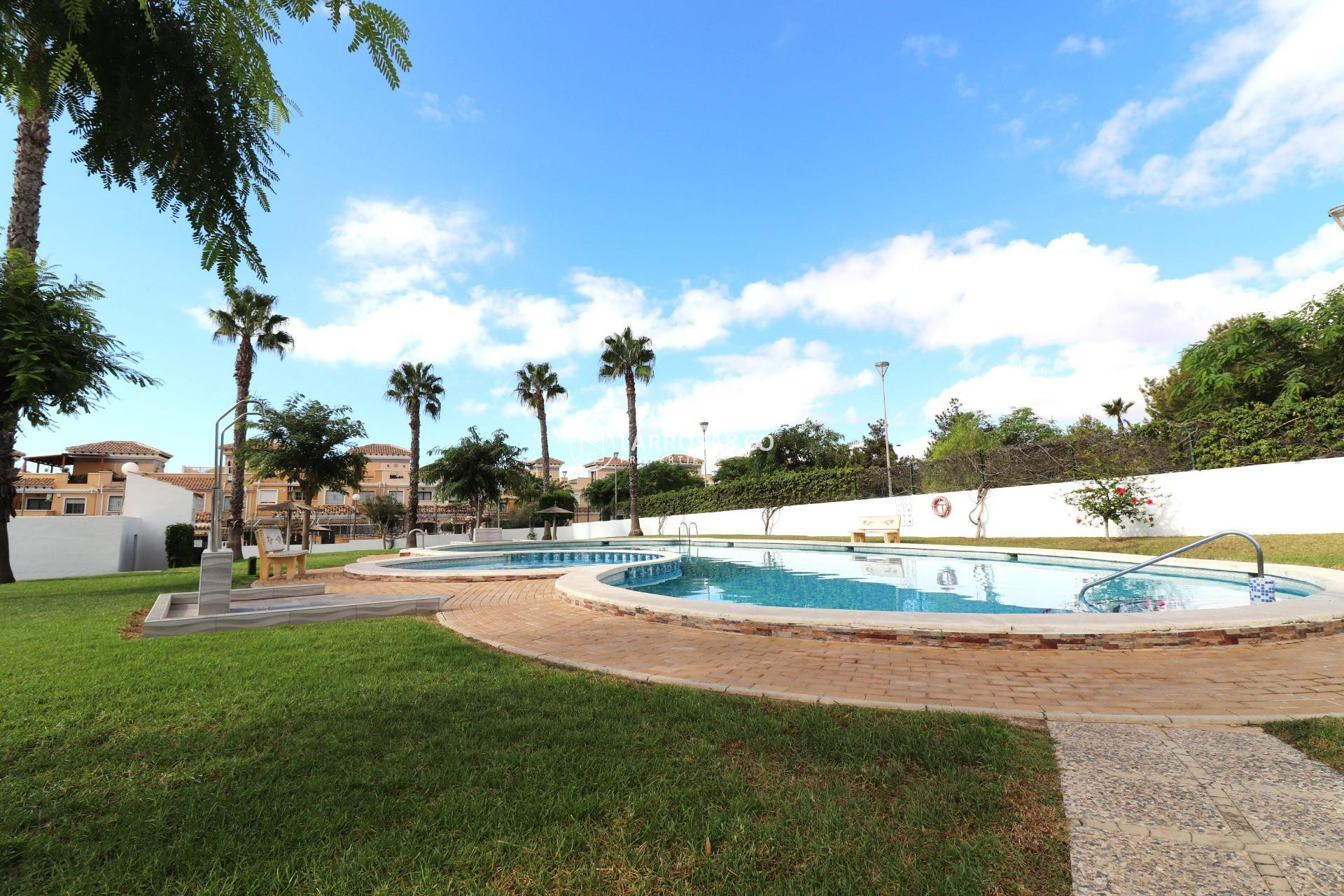 Herverkoop - Semi-detached house - Torrevieja - Aguas Nuevas