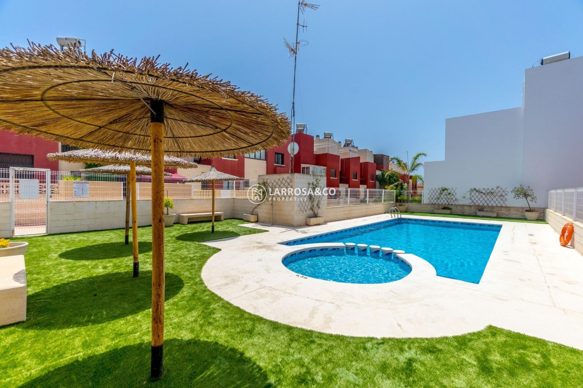 Herverkoop - Semi-detached house - Torrevieja - Aguas Nuevas