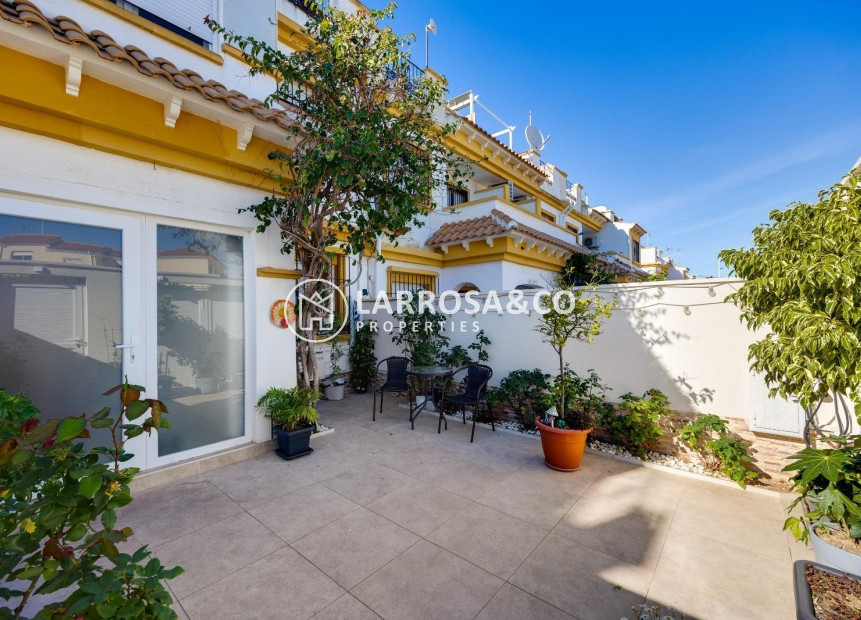 Herverkoop - Semi-detached house - Torrevieja - Aguas Nuevas