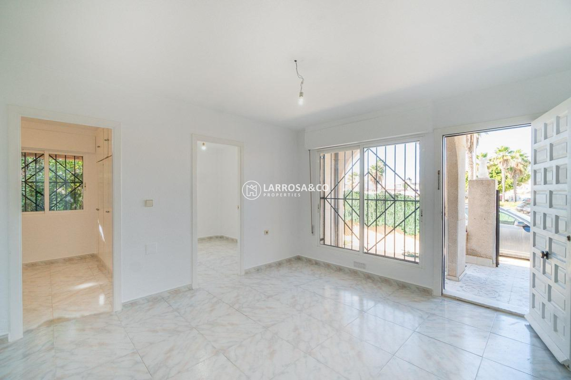 Herverkoop - Semi-detached house - Torrevieja - Carrefour