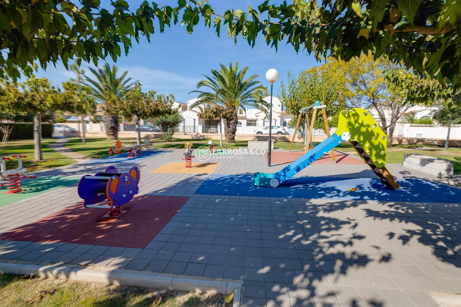 Herverkoop - Semi-detached house - Torrevieja - Carrefour