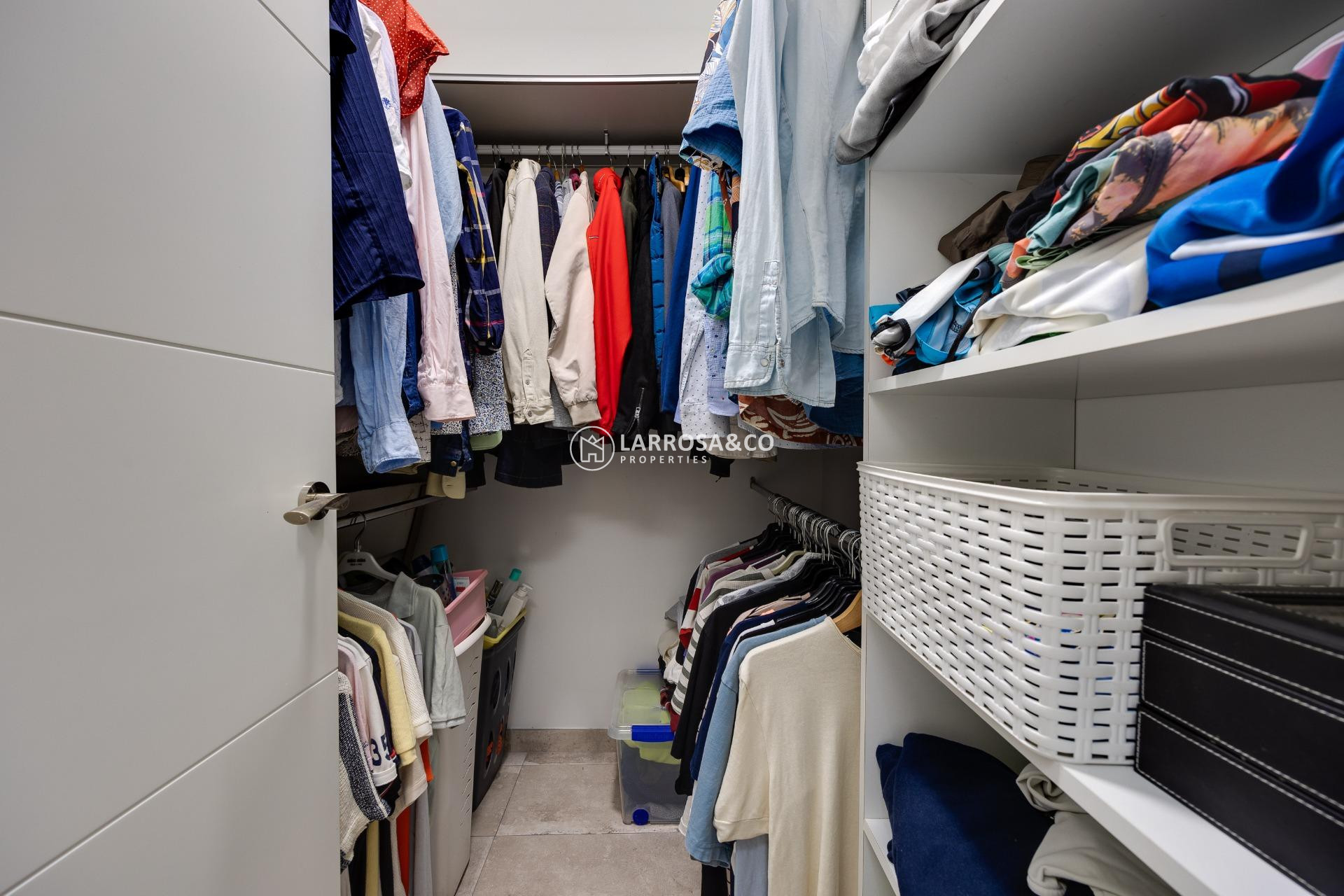 Herverkoop - Semi-detached house - Torrevieja - Centro