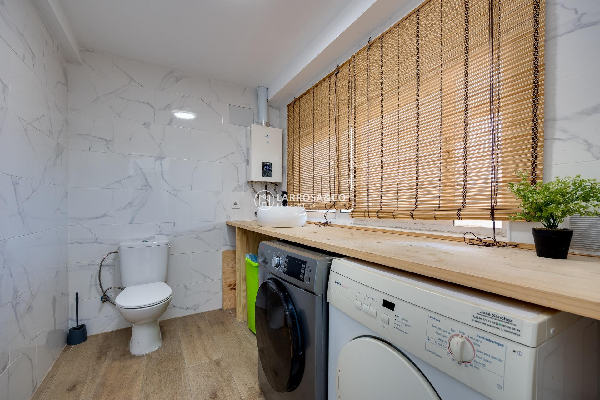 Herverkoop - Semi-detached house - Torrevieja - Centro