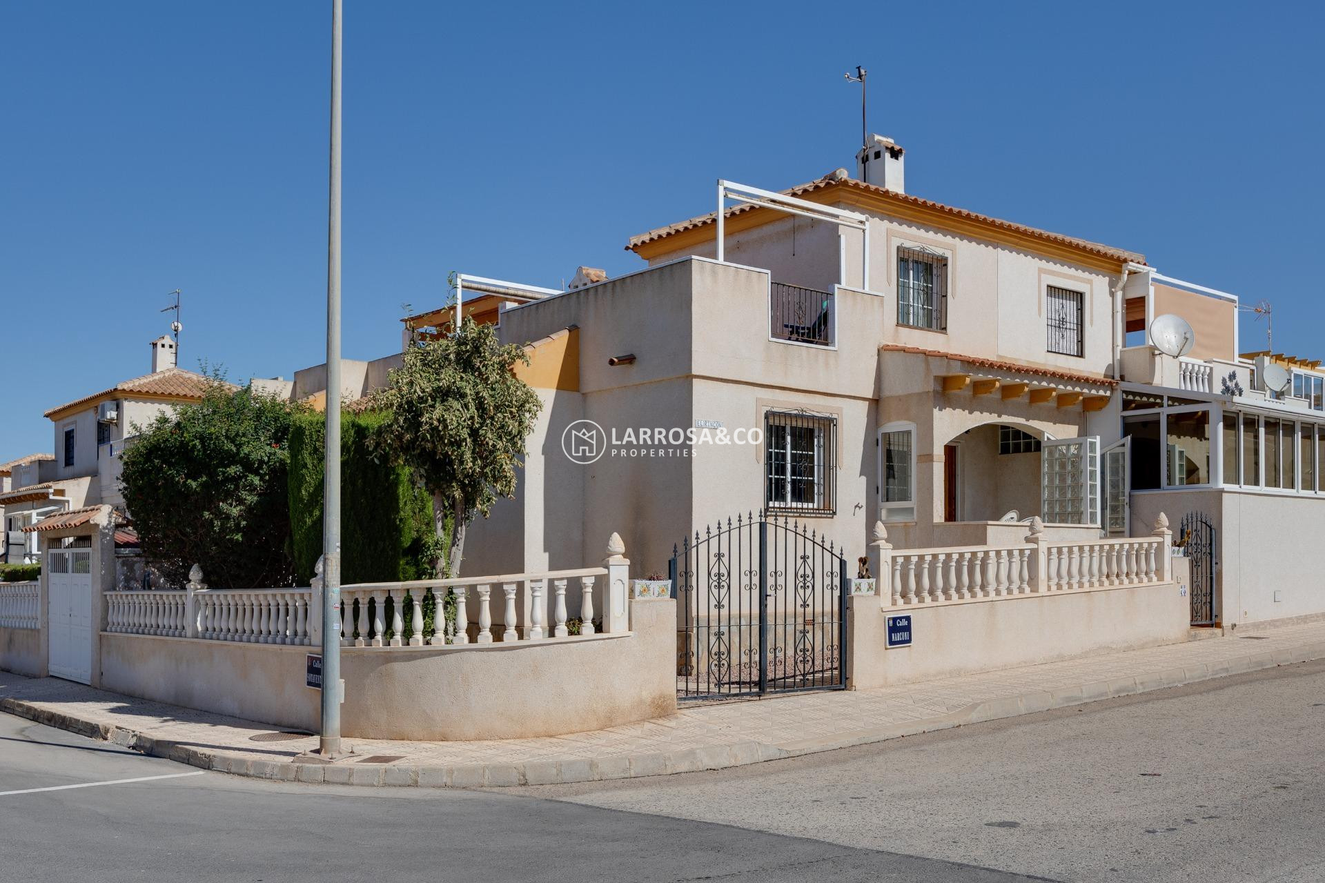 Herverkoop - Semi-detached house - Torrevieja - Torre del moro