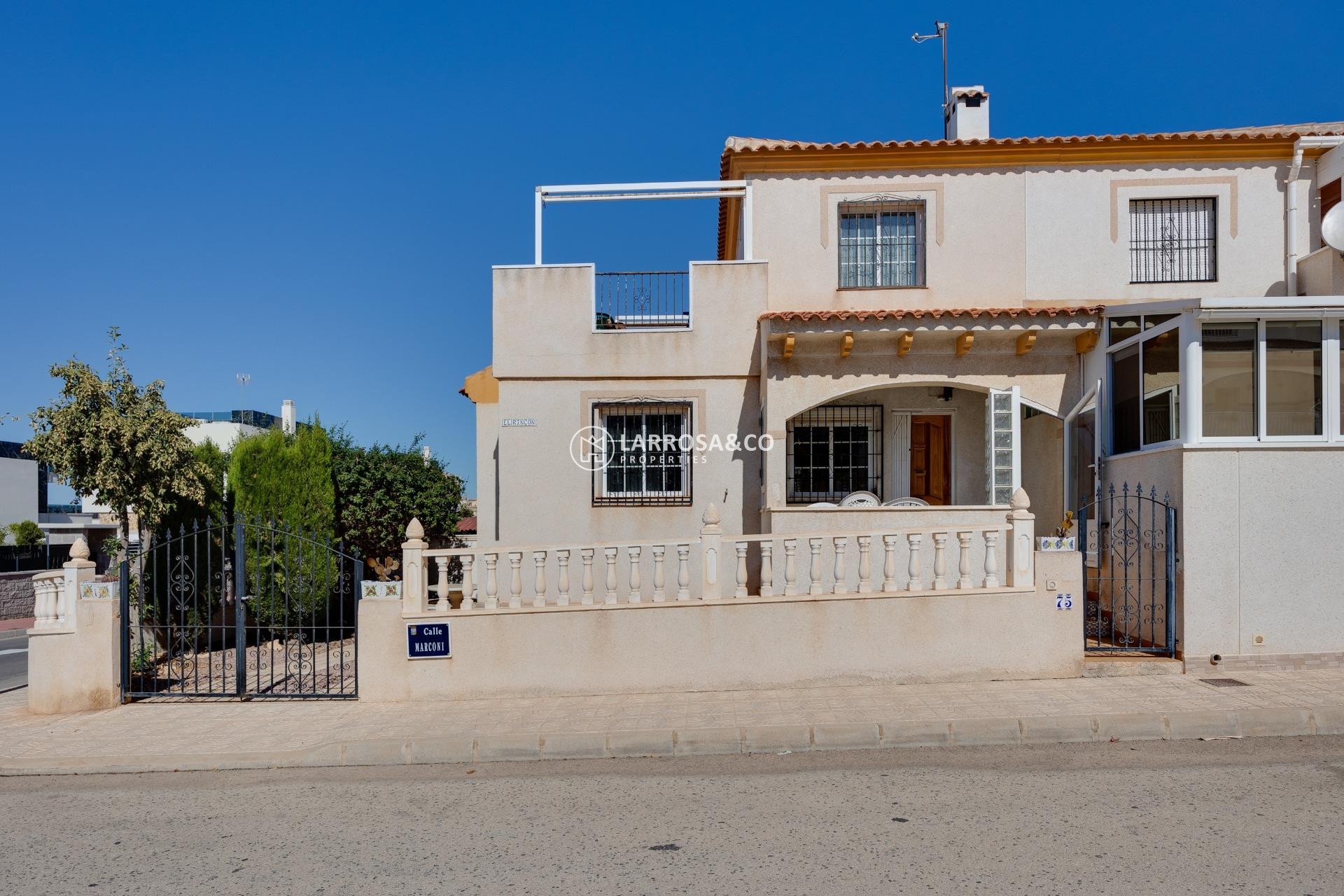 Herverkoop - Semi-detached house - Torrevieja - Torre del moro