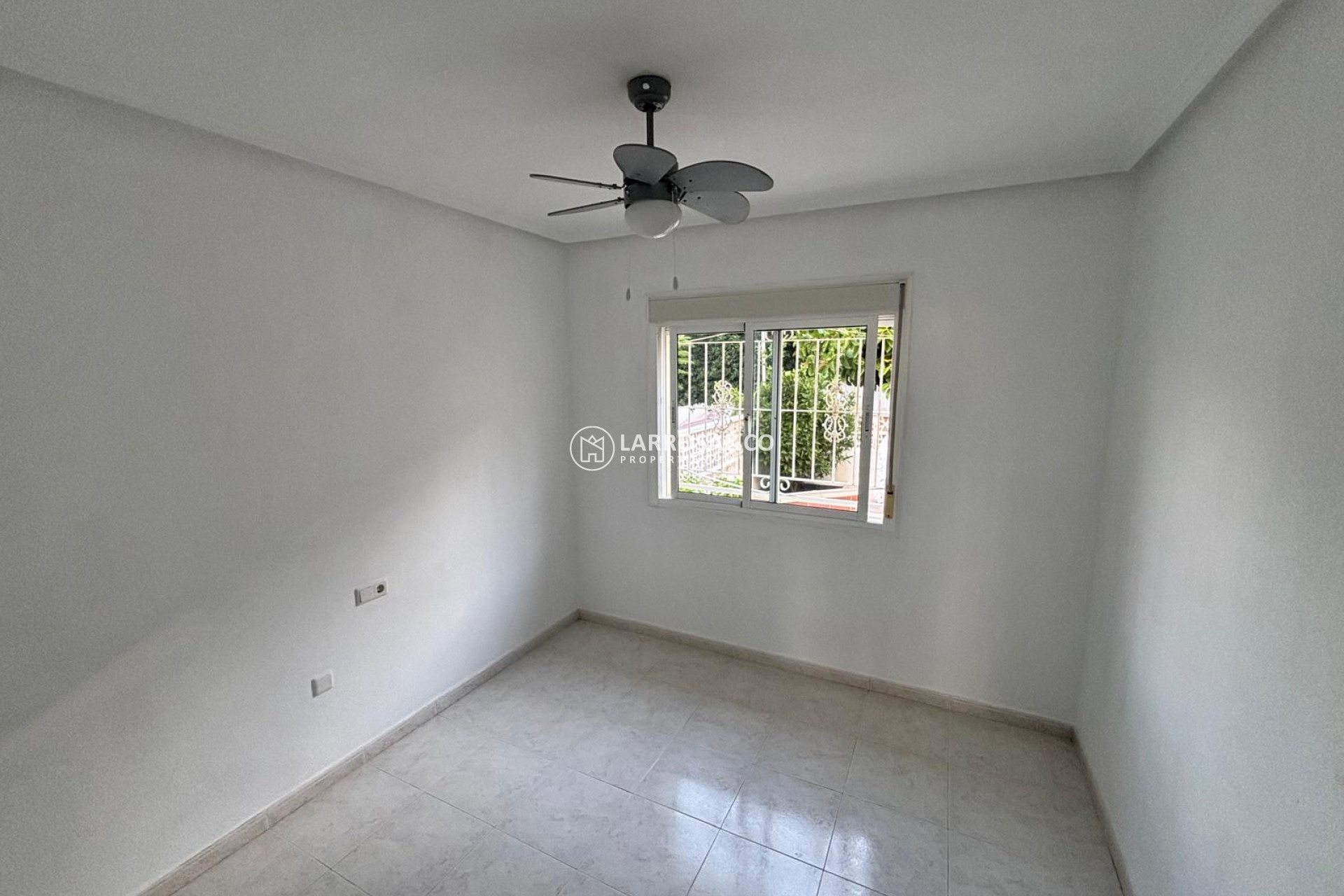 Herverkoop - Semi-detached house - Urbanización Monteazul