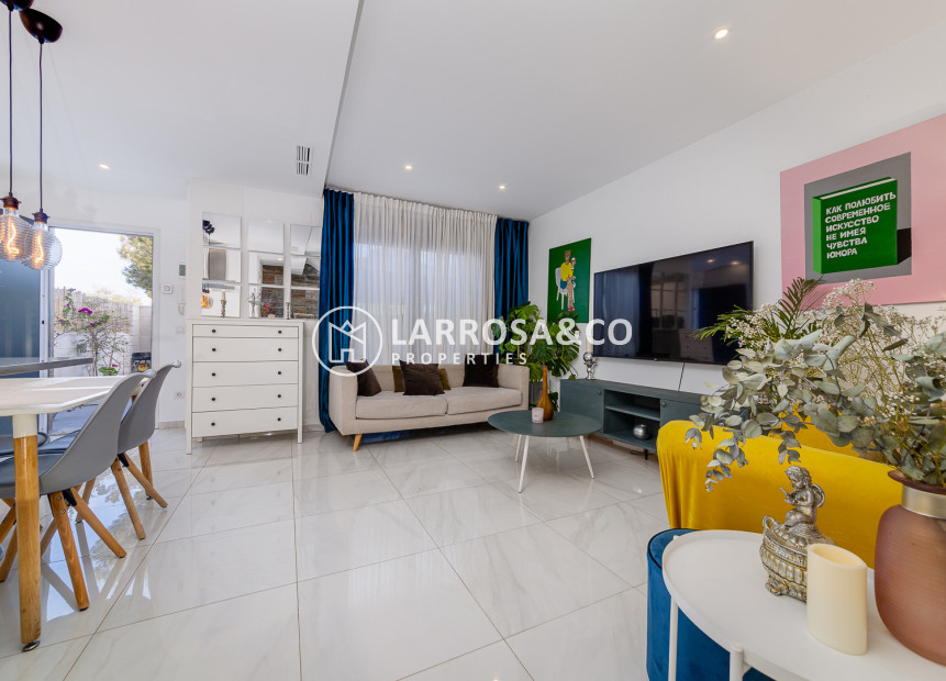 Herverkoop - Semi-detached house - Villamartin - Costa Blanca