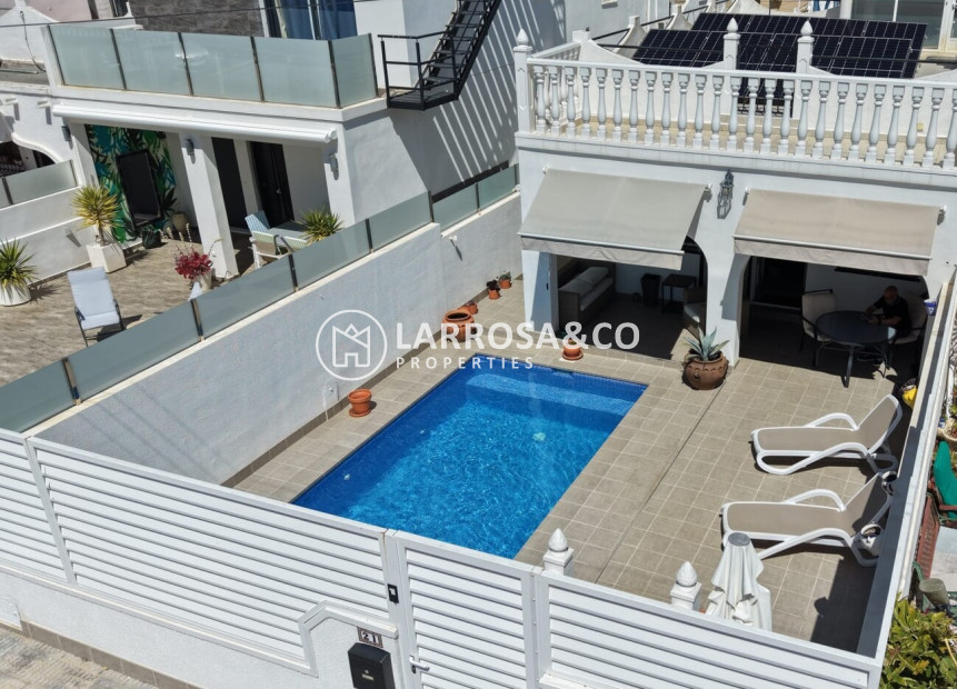 Herverkoop - Semi-detached house - Villamartin - Costa Blanca