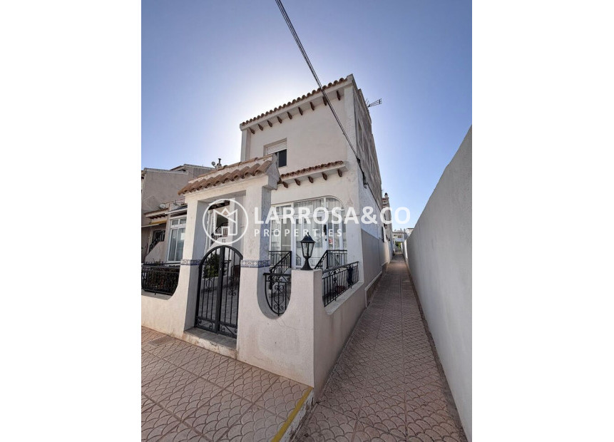 Herverkoop - Semi-detached house - Villamartin - Costa Blanca
