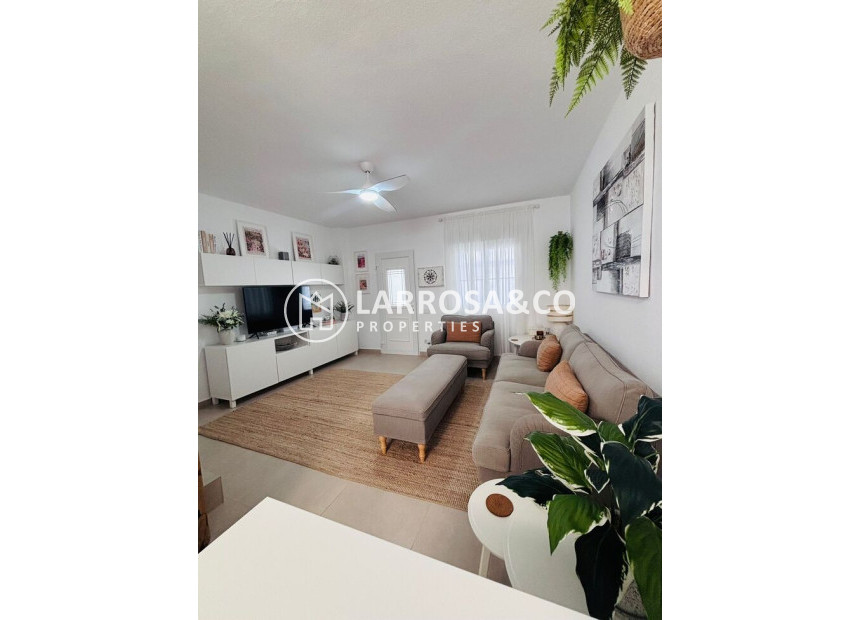 Herverkoop - Semi-detached house - Villamartin - Costa Blanca