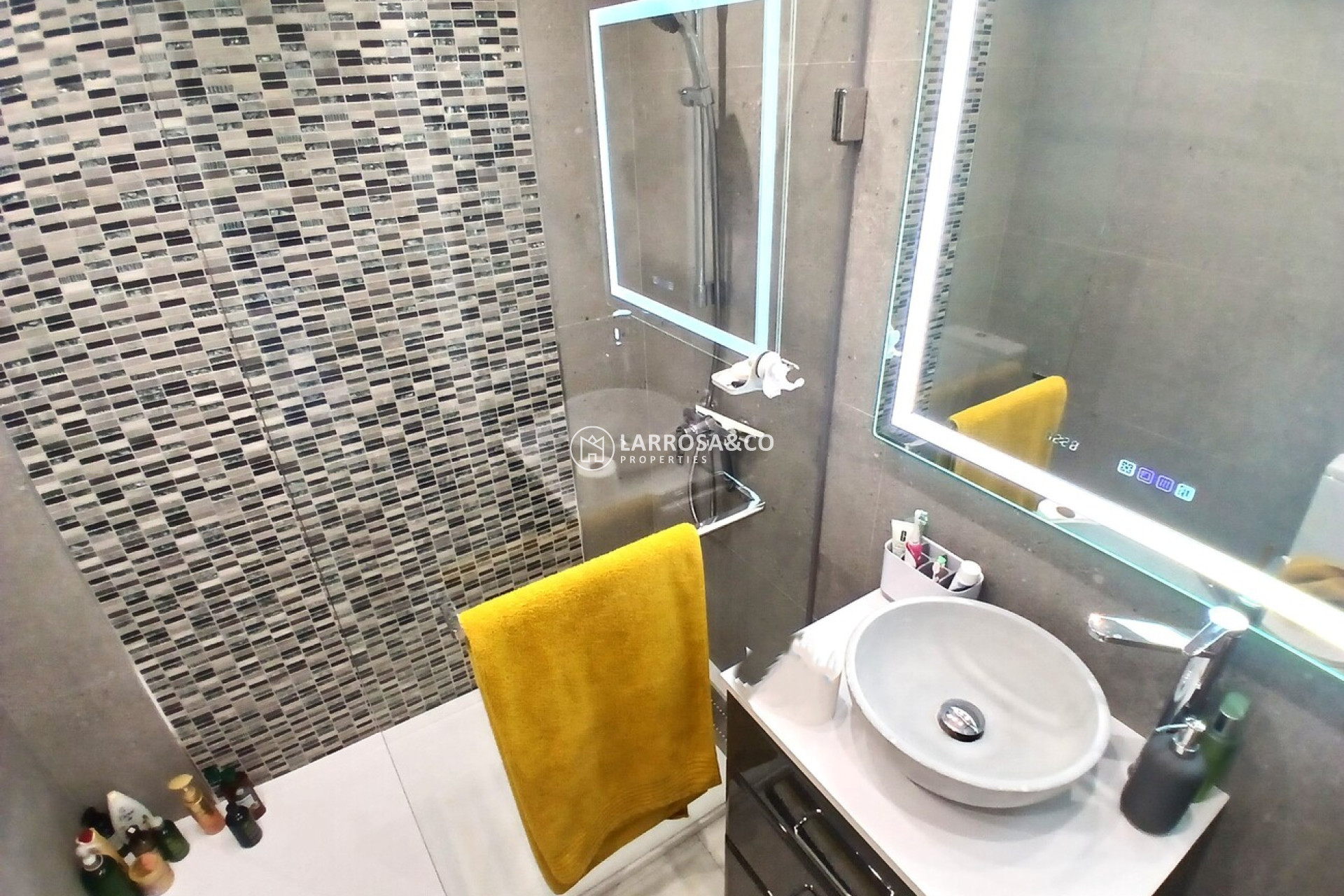 Herverkoop - Semi-detached house - Villamartin - Costa Blanca