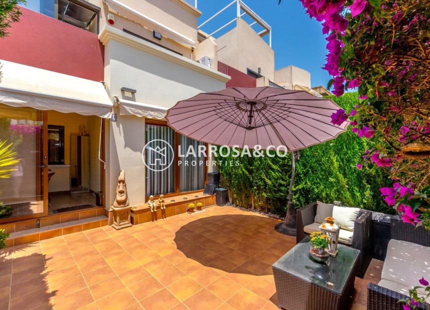 Herverkoop - Terraced house / Townhouse - Torrevieja - Aguas Nuevas