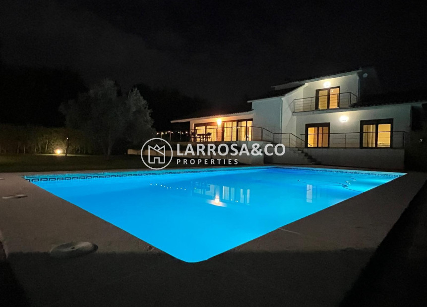 Herverkoop - Villa - Albacete - Agua sol