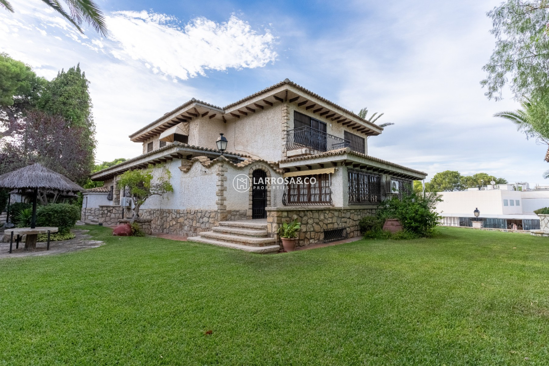 Herverkoop - Villa - Alicante - Costa Blanca