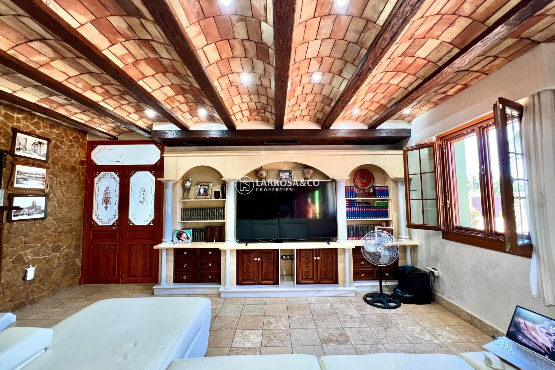 Herverkoop - Villa - Almoradí - Comunidad valenciana