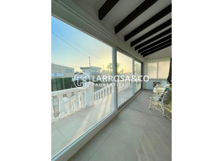 Herverkoop - Villa - Benidorm - Urbanizaciones