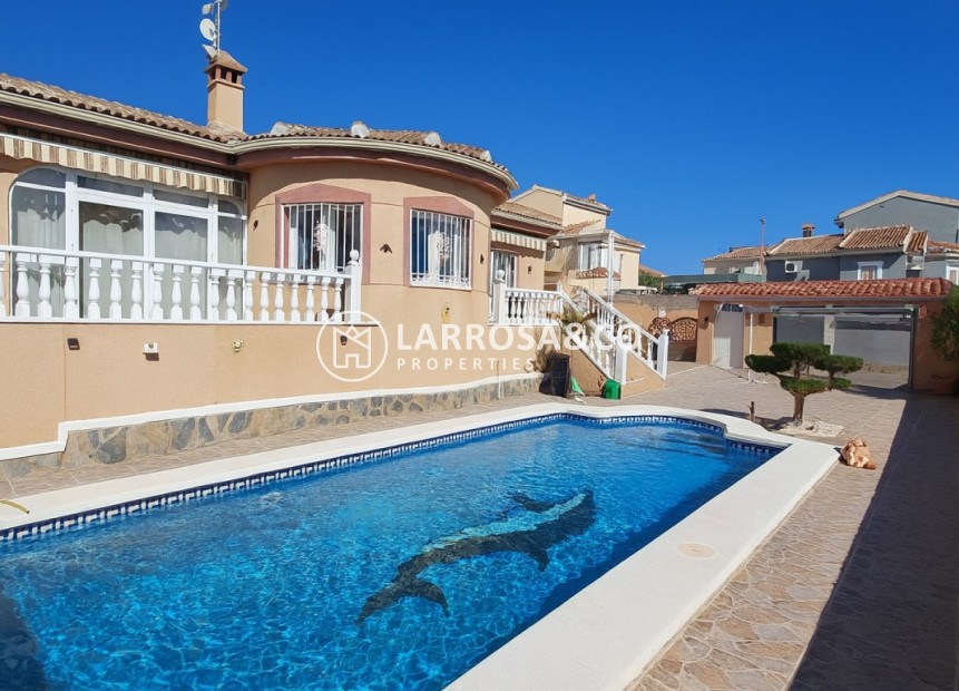 Herverkoop - Villa - Benimar - Costa Blanca