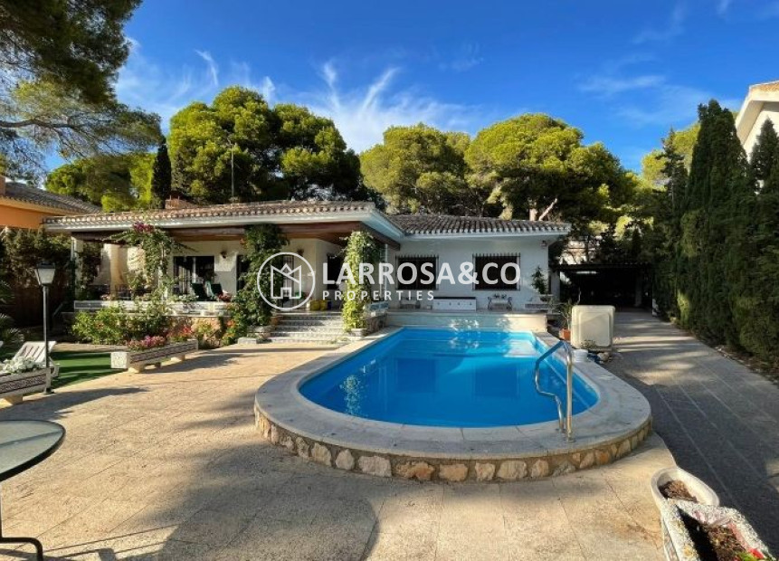 Herverkoop - Villa - Campoamor - Costa Blanca