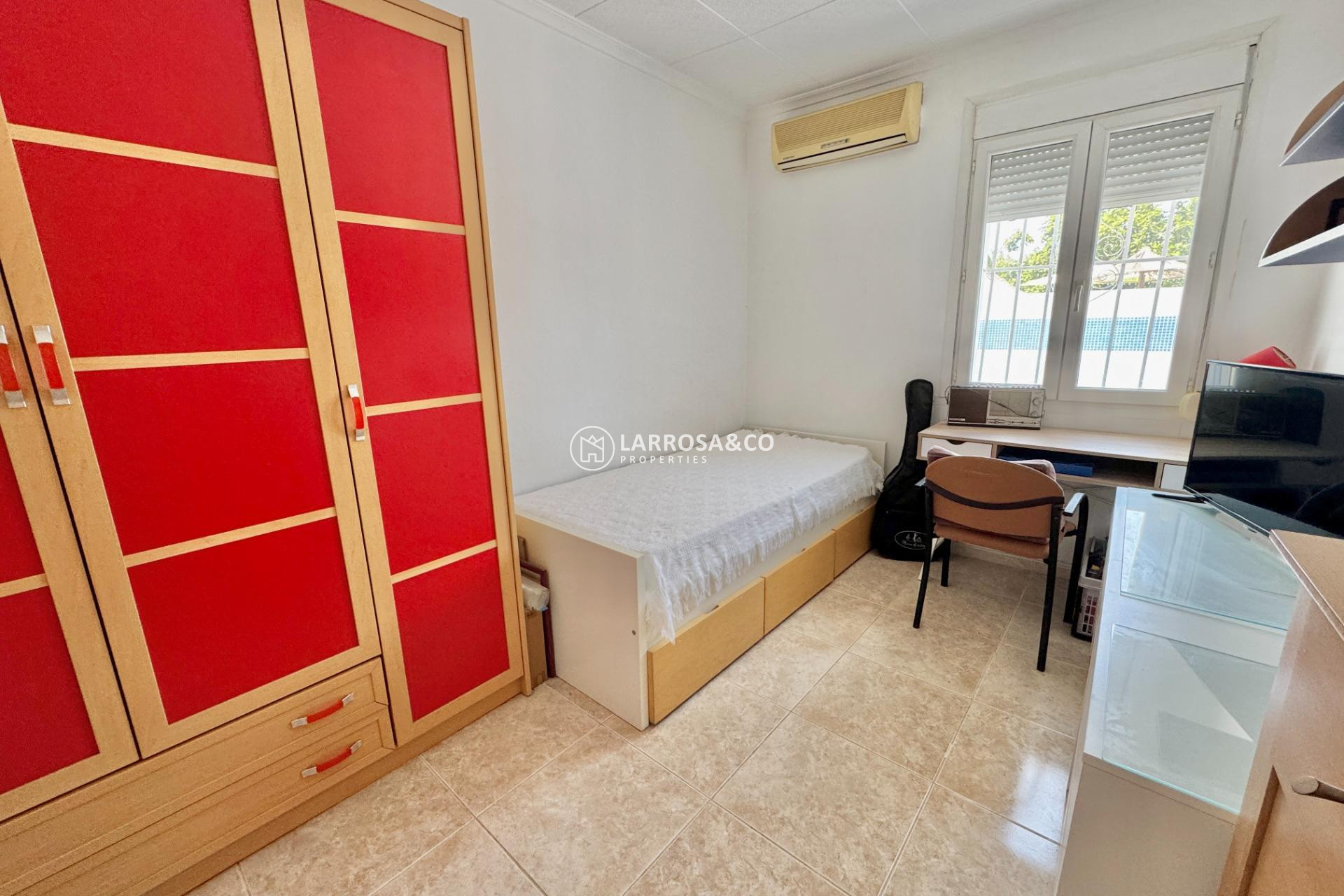 Herverkoop - Villa - Dolores - Comunidad valenciana