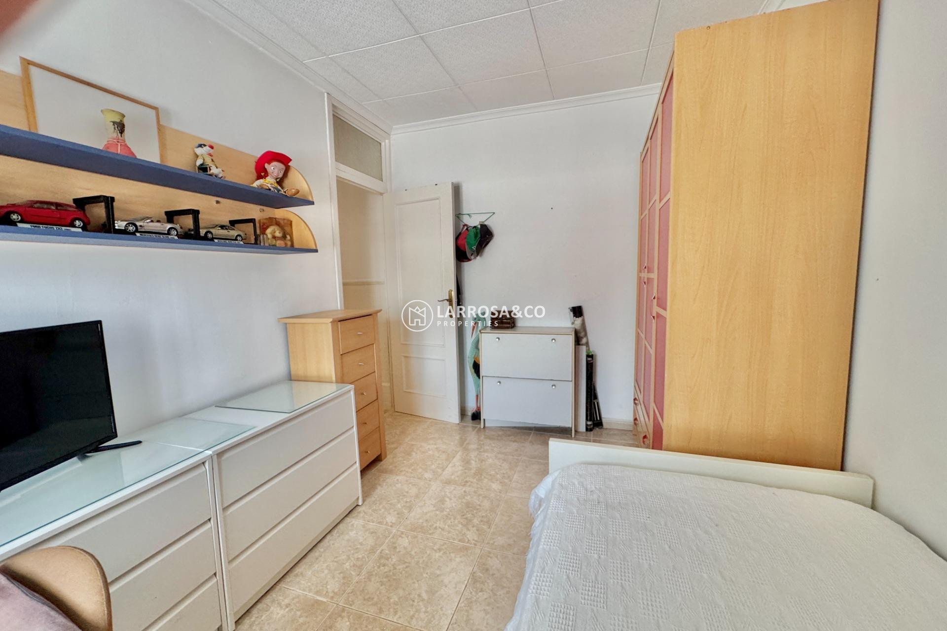 Herverkoop - Villa - Dolores - Comunidad valenciana