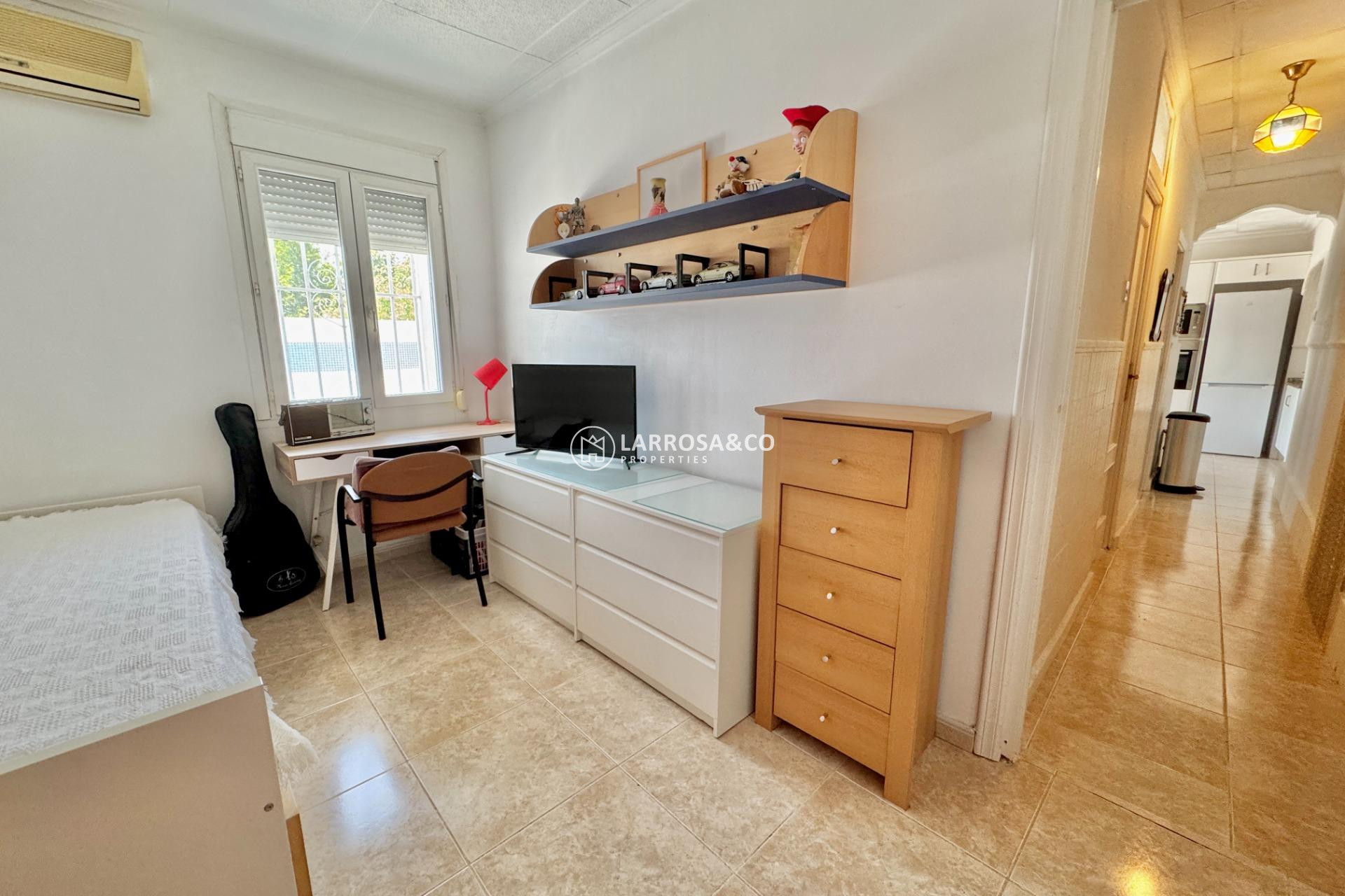 Herverkoop - Villa - Dolores - Comunidad valenciana