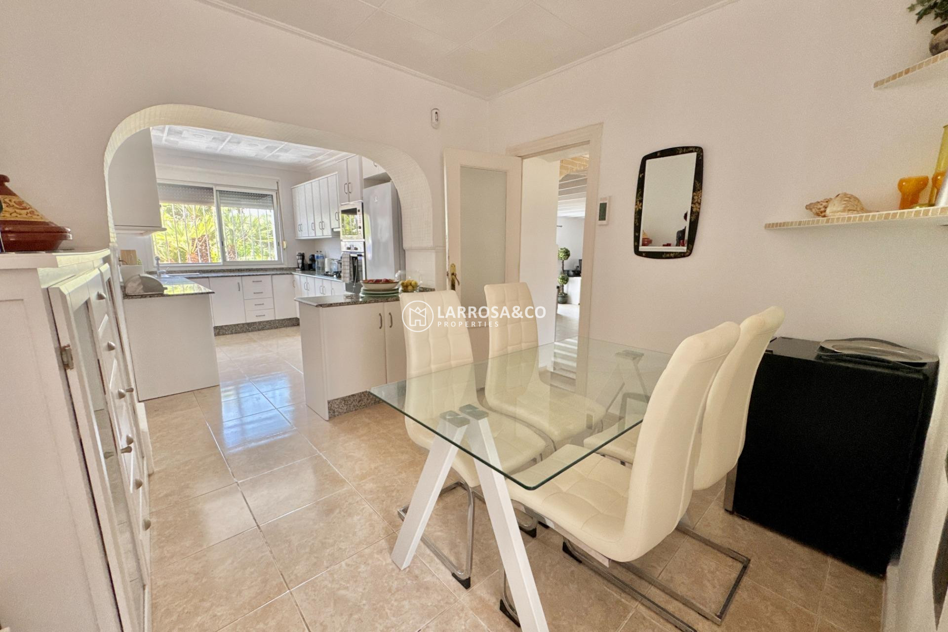 Herverkoop - Villa - Dolores - Comunidad valenciana