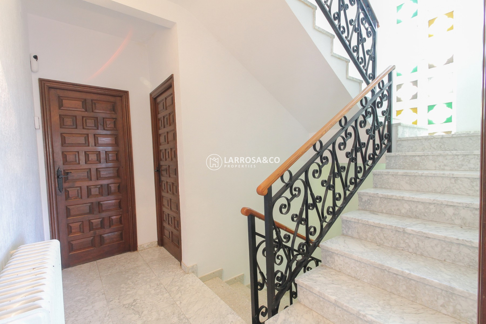 Herverkoop - Villa - El Campello - Costa Blanca