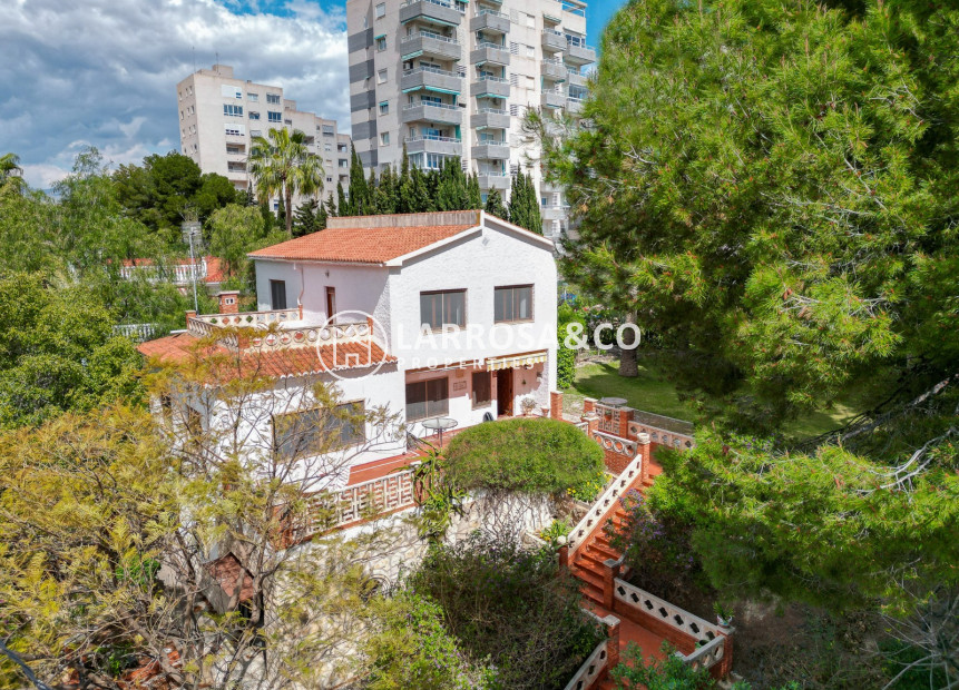 Herverkoop - Villa - El Campello - Costa Blanca