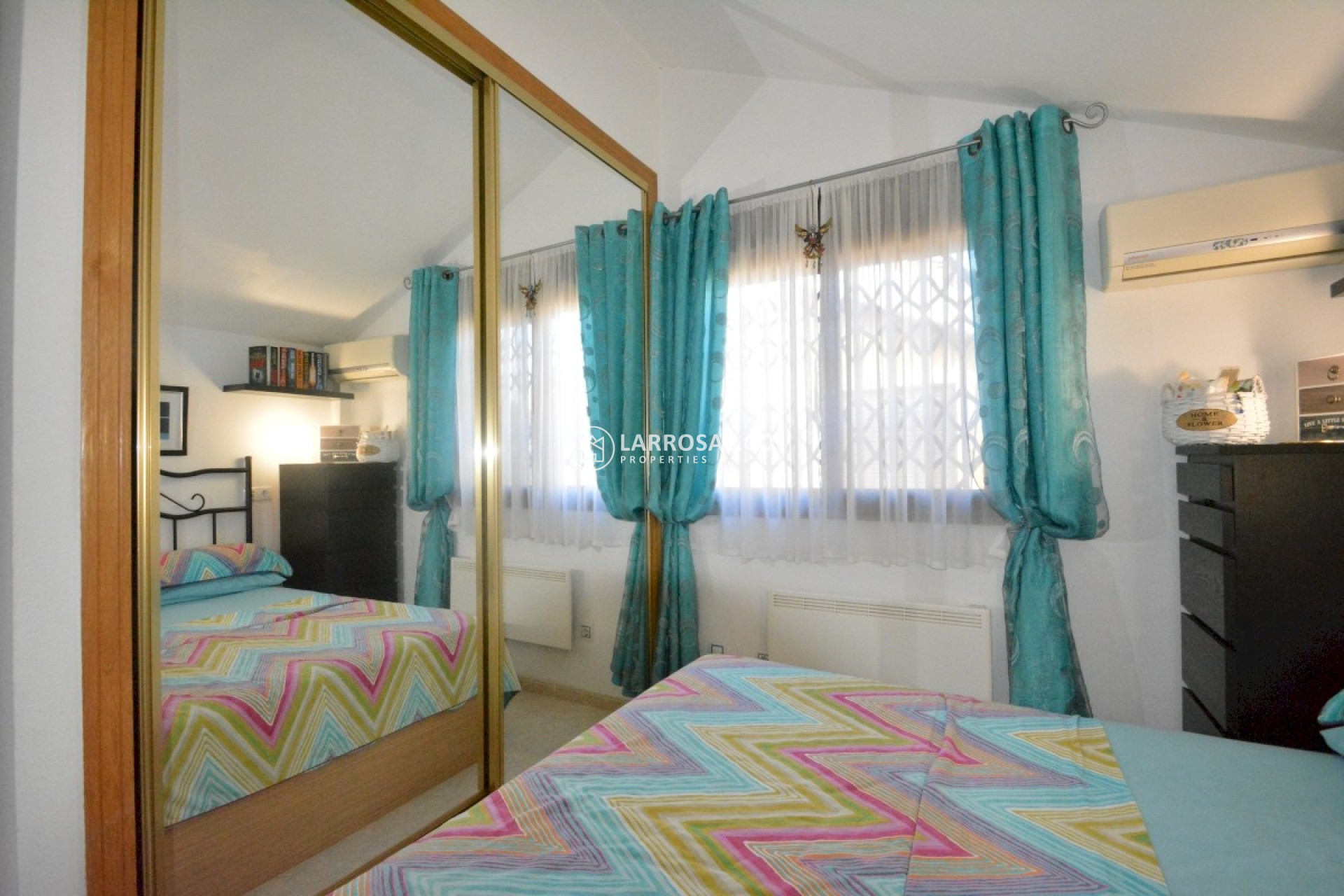 Herverkoop - Villa - Guardamar del Segura