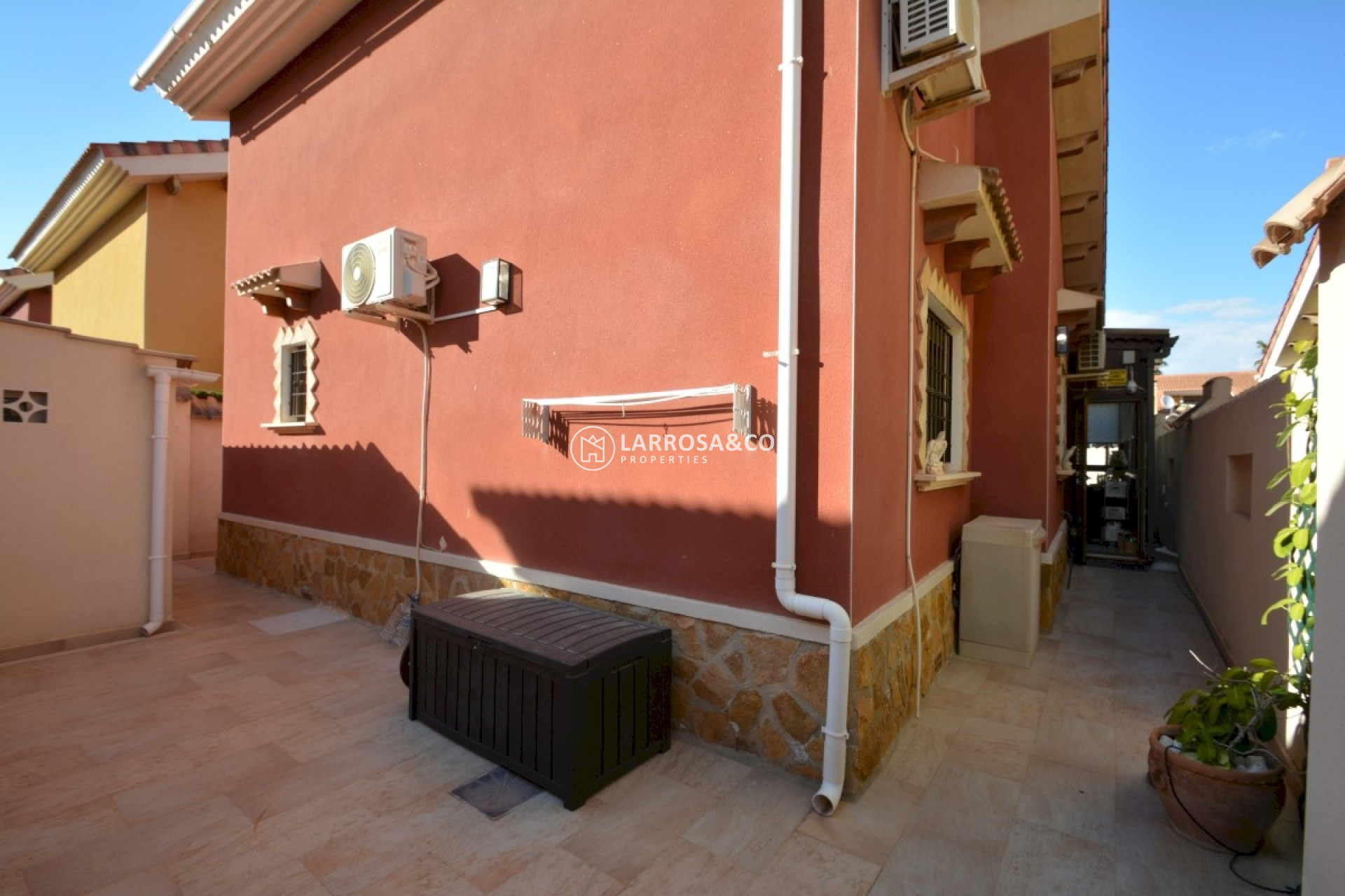 Herverkoop - Villa - Guardamar del Segura